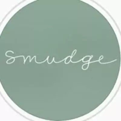 Smudge Wellness logo